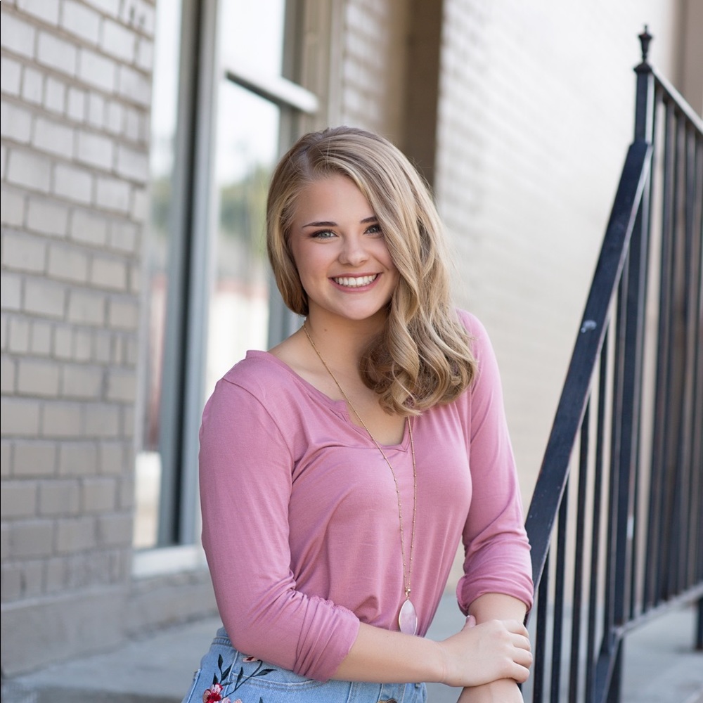 Meet your Posher, Katie